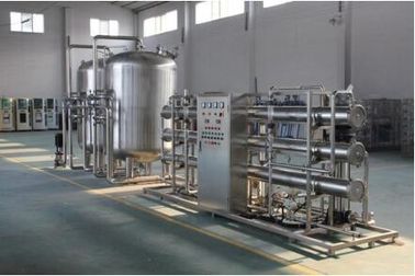 Os sistemas industriais materiais da purificação de água potável SS304/SS316 comprimem a conformação