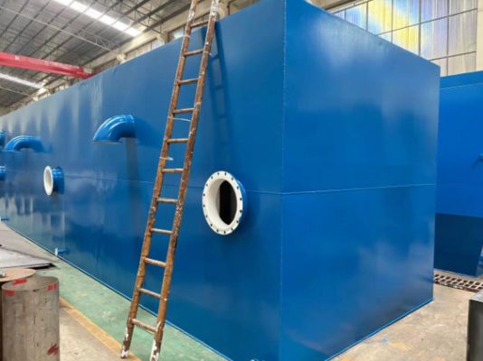 Equipamento industrial de purificação de água com vazão de 5000tpd com certificação ISO19001 e possibilidade de adição de contêiner